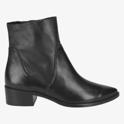 Ankle boot