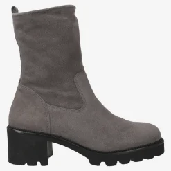 Ankle boot