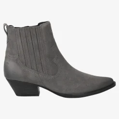 Ankle boot