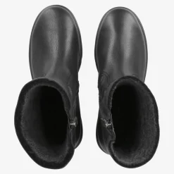 Ankle boot with lambskin