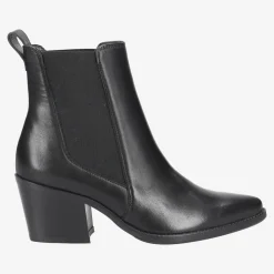 Chelsea ankle boot