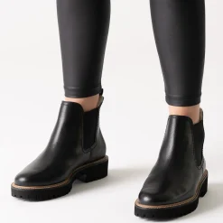 Chelsea boots with merino warm lining