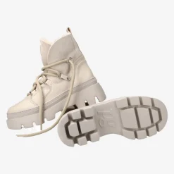 Lace up bootie with lambskin lining