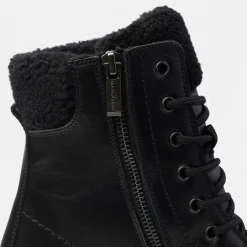 Lace-up ankle boot with Gore-Tex