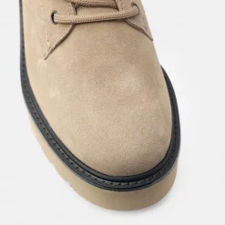 Lace-up ankle boot with Gore-Tex