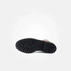 Lace-up bootie with warm lining