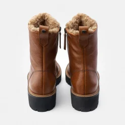 Lace-up bootie with warm lining