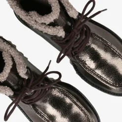 Lace-up bootie with warm lining