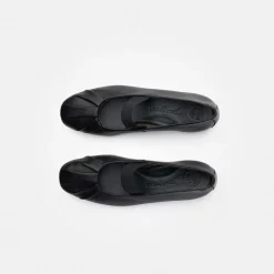 SUPER SOFT ballerina