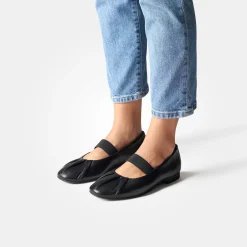 SUPER SOFT ballerina