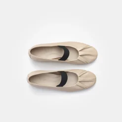 SUPER SOFT ballerina