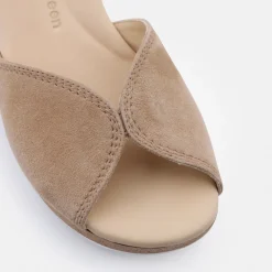 SUPER SOFT sandal