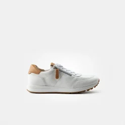 SUPER SOFT Sneaker with RELAX-WEITE